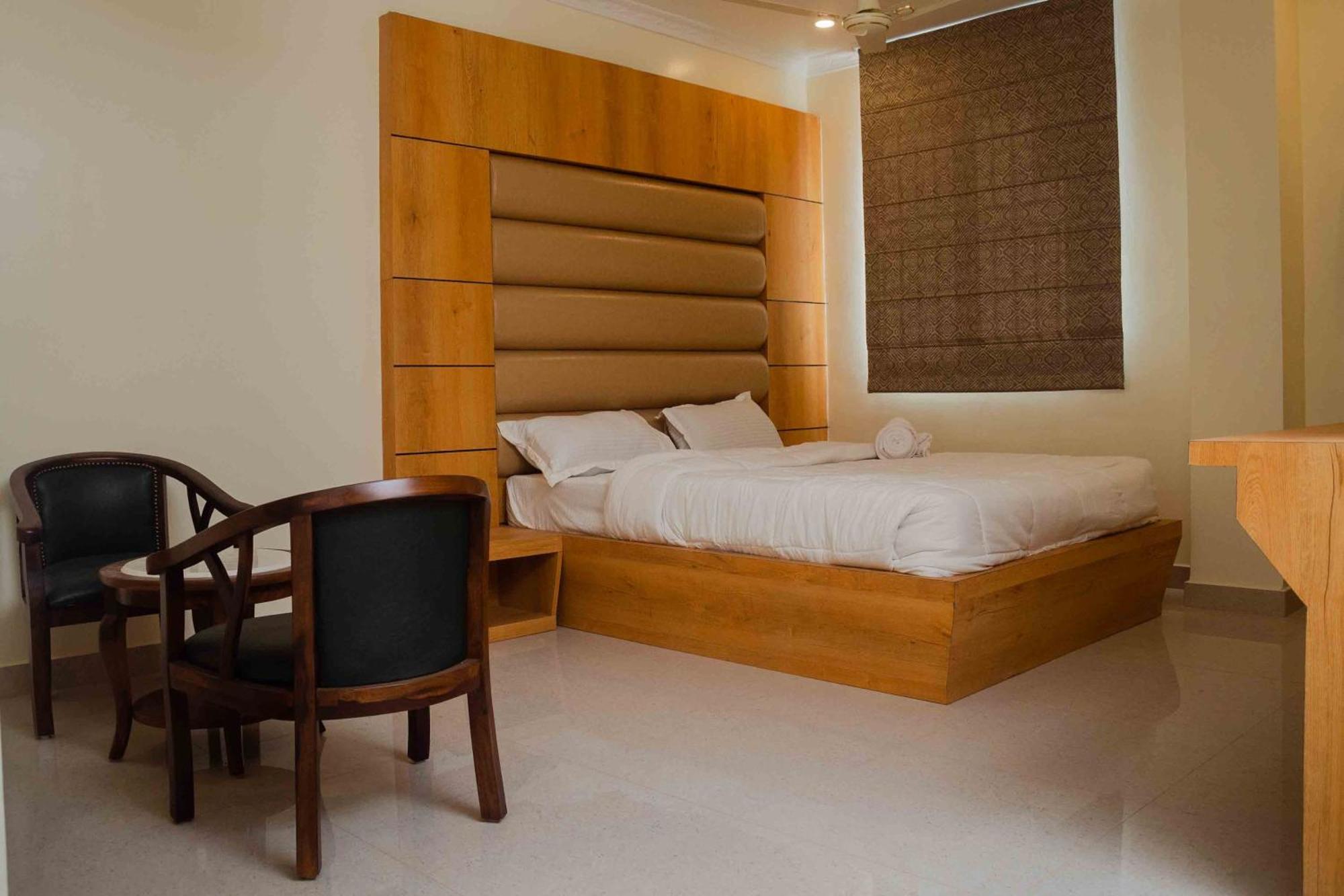 Hotel Grand Lotus Dimāpur エクステリア 写真